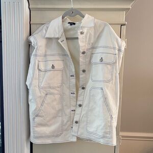 White Sleeveless Button-Up Jacket